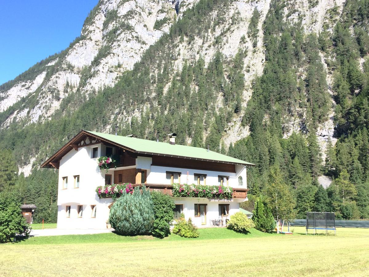 Landhaus Ahrn Leutasch Exterior photo